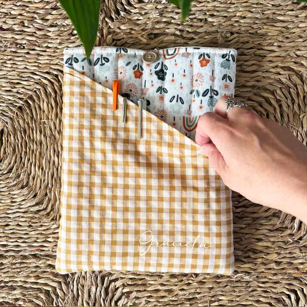 funda acolchada con bolsillo