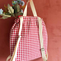 mochila vichy roja reverso